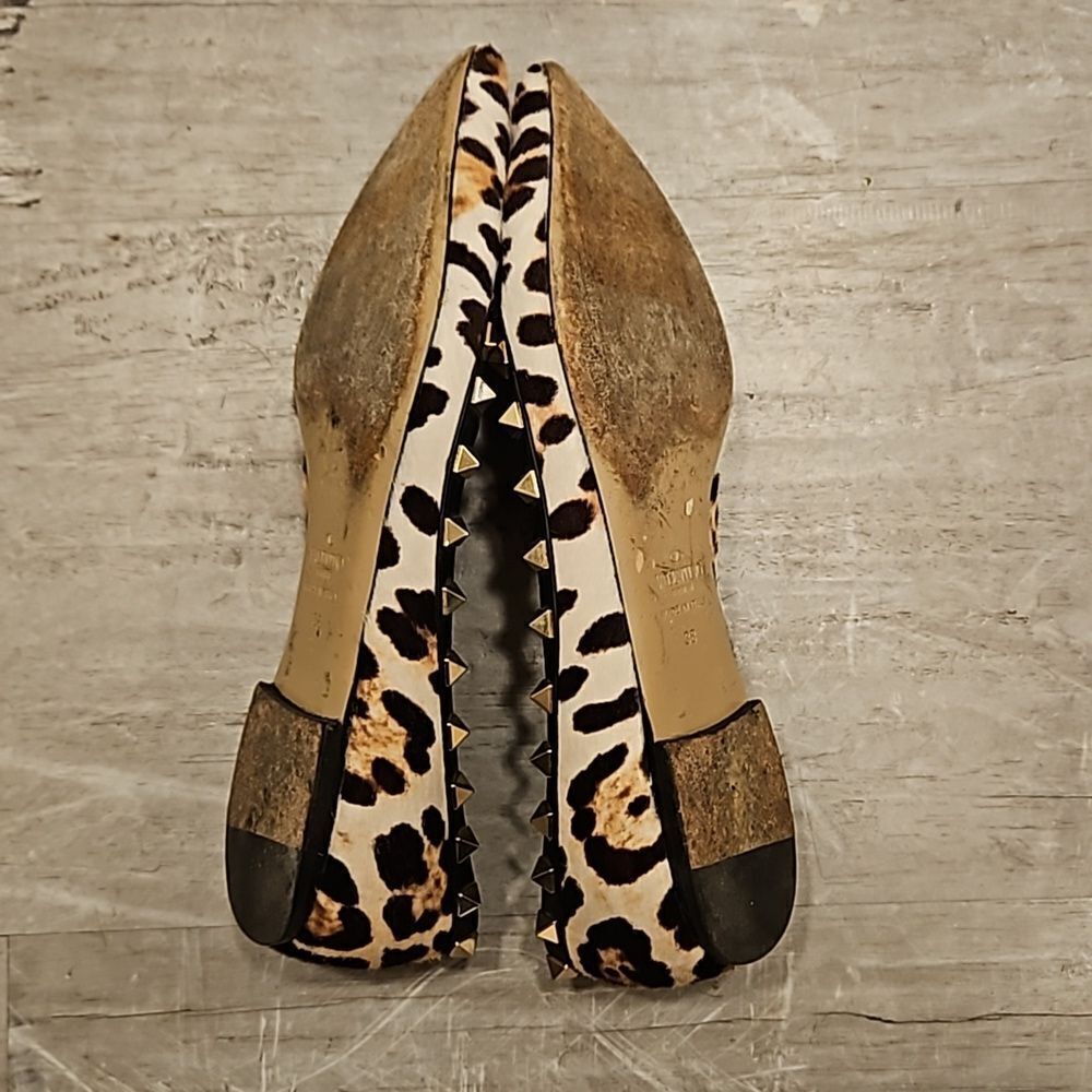 💕VALENTINO GARAVANI💕 Calf Hair Leopard Print Rockstud Ballet Flats 38 EU - Picture 6 of 10